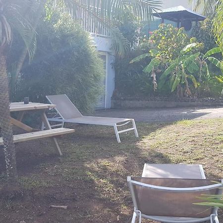Studio Moderne Climatise Avec Jardin, Plage A Pied Le Diamant Zewnętrze zdjęcie